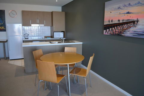 Wallaroo Marina Luxury Apartment - Tourism TAS 19