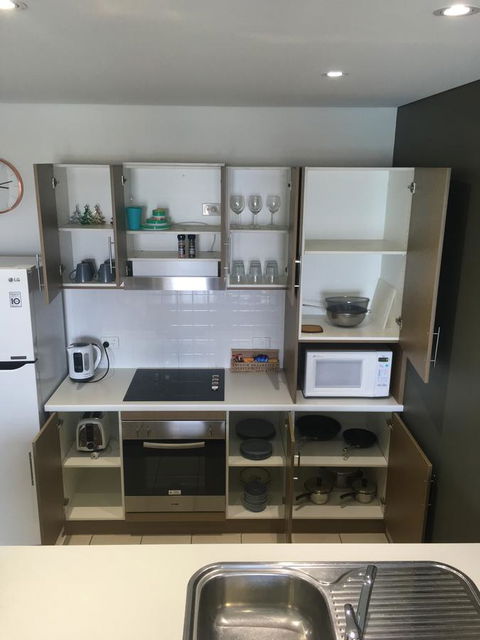 Wallaroo Marina Luxury Apartment - Tourism TAS 8