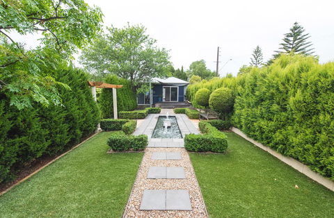 S T U D I O 22 Peaceful Retreat With Garden Views - Tourism TAS 5