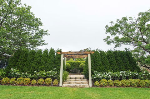 S T U D I O 22 Peaceful Retreat With Garden Views - Tourism TAS 10