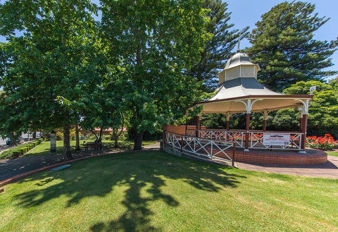 Tanunda\'s Magpie House - Hobart Tourism 29