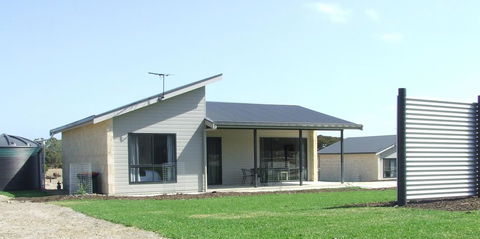 Jalilla Village - Hobart Tourism 0
