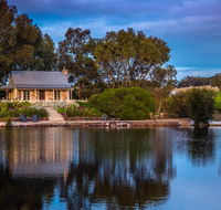 Stonewell Cottages and Vineyards - Hobart Tourism