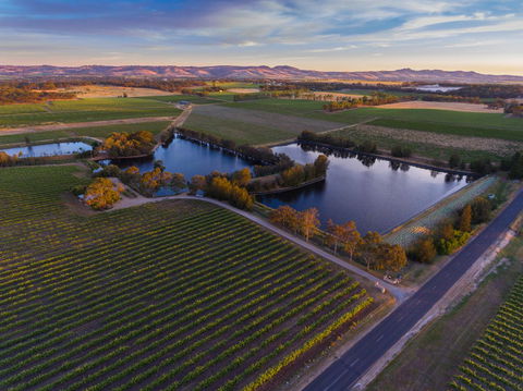 Stonewell Cottages And Vineyards - Hobart Tourism 38