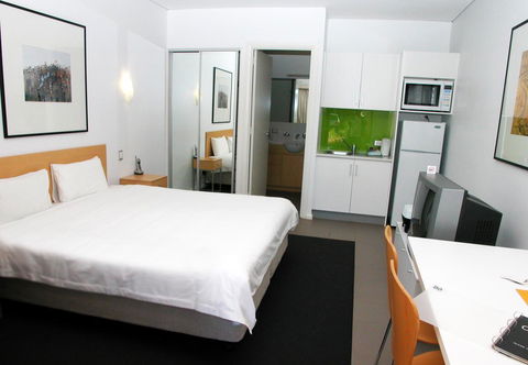 Majestic Oasis Apartments - Tourism TAS 11