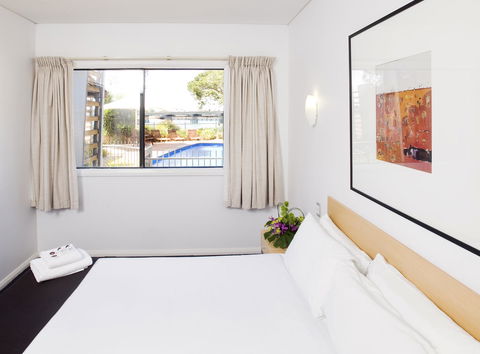 Majestic Oasis Apartments - Tourism TAS 12