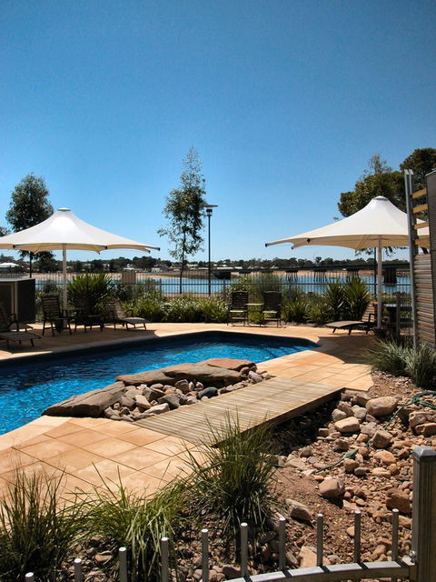Majestic Oasis Apartments - Tourism TAS 8