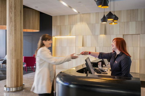 Ibis Adelaide - Hobart Tourism 14