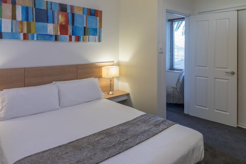 Bay 10 - Suites And Apartments - Tourism TAS 22