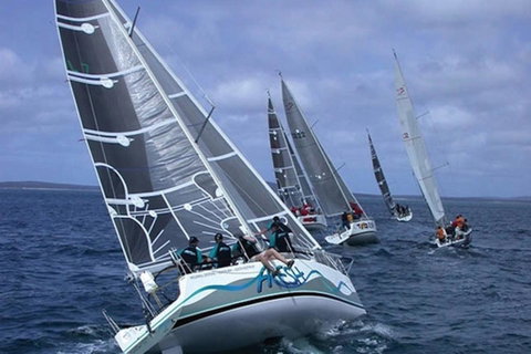 Bay 10 - Suites And Apartments - Tourism TAS 26