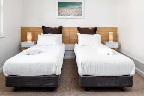 Bay 10 - Suites And Apartments - Tourism TAS 15