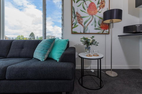 Bay 10 - Suites And Apartments - Tourism TAS 5