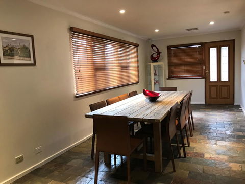 Ambrosia Holiday Home - Tourism TAS 17