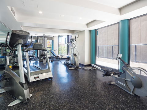 Oaks Adelaide Horizons Suites - Hobart Tourism 10