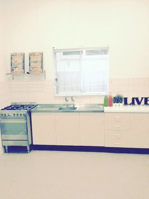 A Rose By The Park - Tourism TAS 6