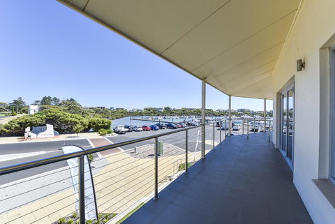 Aloha Waterfront Properties - Tourism TAS 10