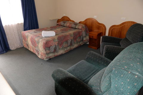 Ardeanal Motel - Hobart Tourism 36