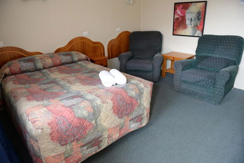 Ardeanal Motel - Hobart Tourism 34