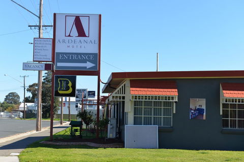 Ardeanal Motel - Hobart Tourism 0
