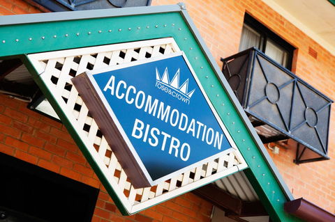 Nightcap At Rose & Crown Hotel - Tourism TAS 38