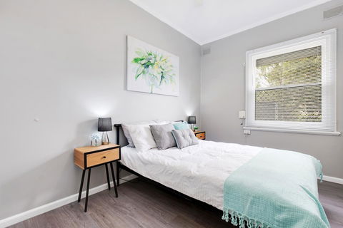 Cute And Cosy - Events, Workers, Getaways - Hobart Tourism 4