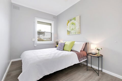 Cute And Cosy - Events, Workers, Getaways - Hobart Tourism 5