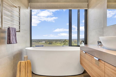 Shadow Creek McLaren Vale - Tourism TAS 4