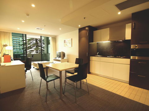 Oaks Glenelg Liberty Suites - Hobart Tourism 27