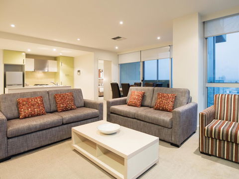 Oaks Glenelg Liberty Suites - Hobart Tourism 25