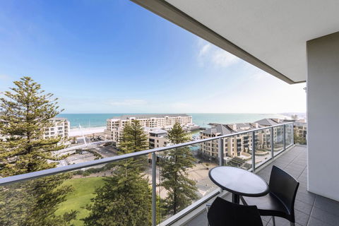 Oaks Glenelg Liberty Suites - Hobart Tourism 14