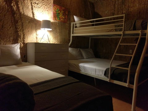 Zen Underground B&B - Hobart Tourism 12