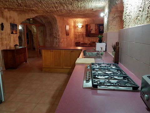 Zen Underground B&B - Hobart Tourism 16