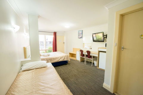 Jacksons Motor Inn - Tourism TAS 23