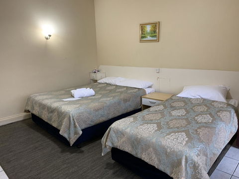 Jacksons Motor Inn - Tourism TAS 37
