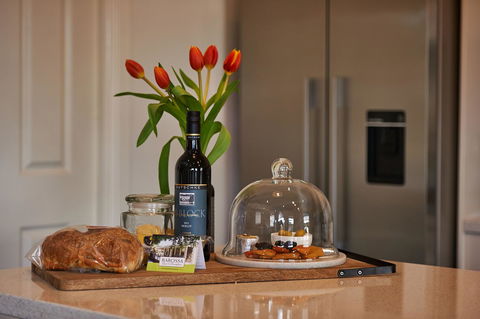 Barossa Bed & Breakfast - Tourism TAS 8