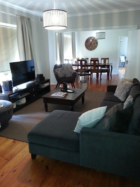 Casa Rossa - Barossa - Hobart Tourism 6