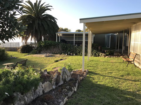 Hydeaway Bay - Own Private Bay + Kayaks - Tourism TAS 22