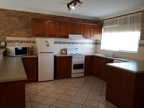 Acacia Apartments - Tourism TAS 3