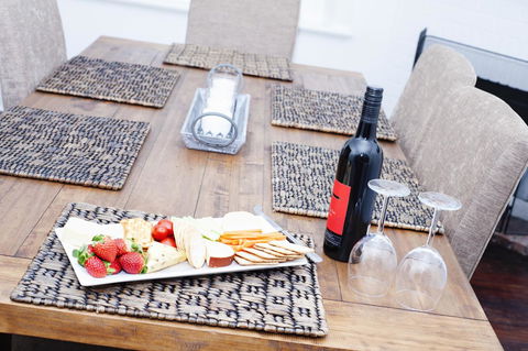 Two Cow Cottage Bed & Breakfast - Tourism TAS 8