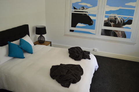 Two Cow Cottage Bed & Breakfast - Tourism TAS 23
