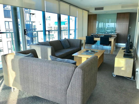 Adelaide DressCircle Apartments - North Terrace - Tourism TAS 7