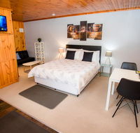 Seppelts View Cabins - Hobart Tourism
