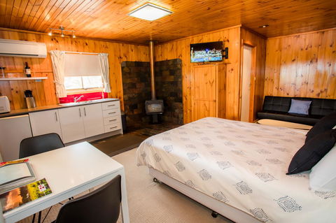 Seppelts View Cabins - Hobart Tourism 39
