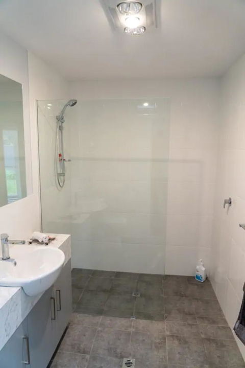 Gawler Townhouse 3 Bedroom - Hobart Tourism 19