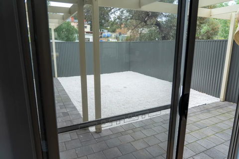 Gawler Townhouse 3 Bedroom - Hobart Tourism 11