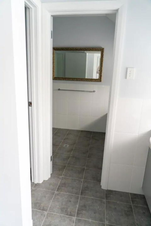 Gawler Townhouse 3 Bedroom - Hobart Tourism 10