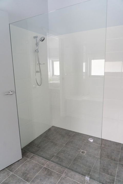 Gawler Townhouse 3 Bedroom - Hobart Tourism 30