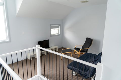 Gawler Townhouse 3 Bedroom - Hobart Tourism 27
