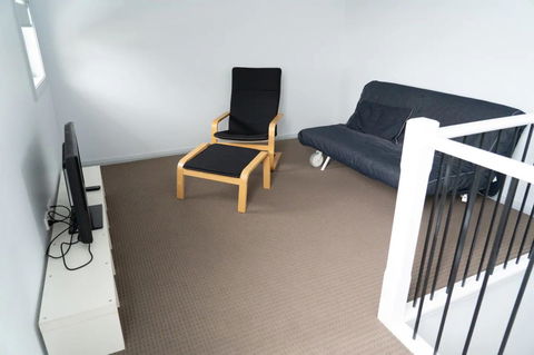 Gawler Townhouse 3 Bedroom - Hobart Tourism 5