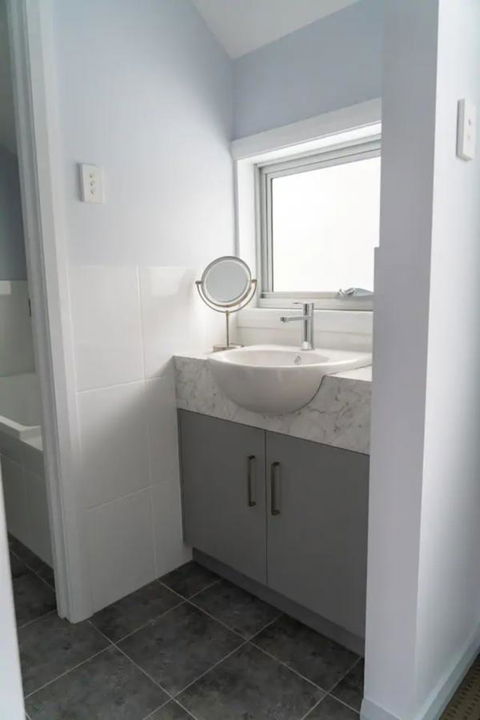 Gawler Townhouse 3 Bedroom - Hobart Tourism 13